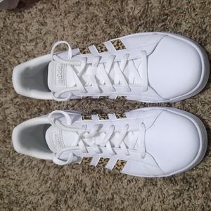 Adidas Grand Court Sneaker